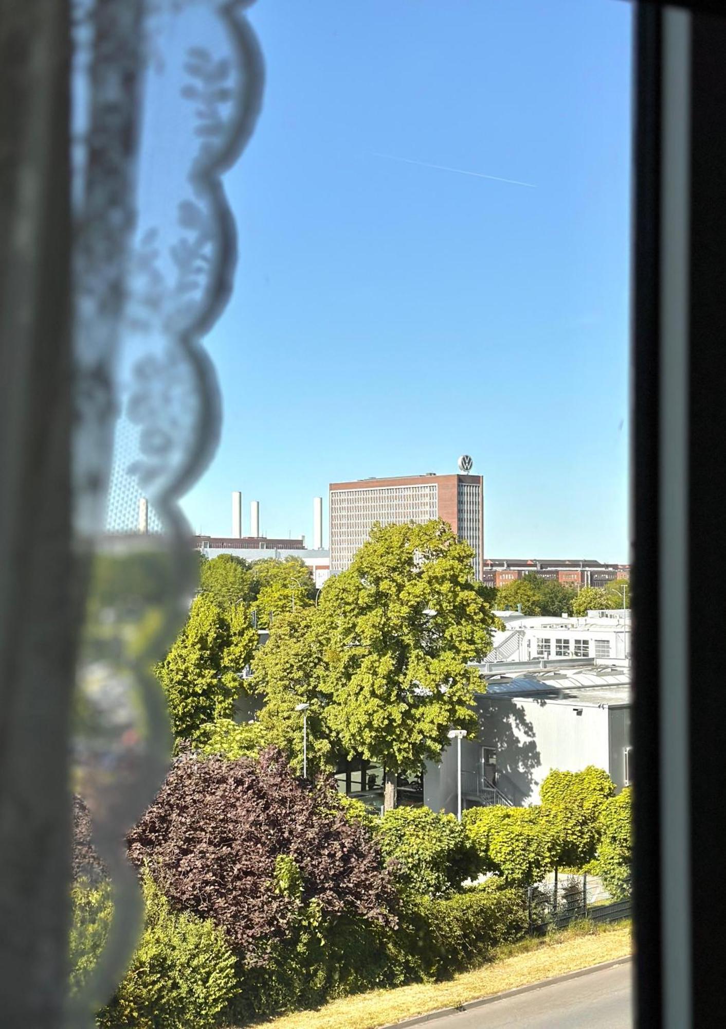 Stadtnah Wolfsburg Mit Ausblick Екстериор снимка